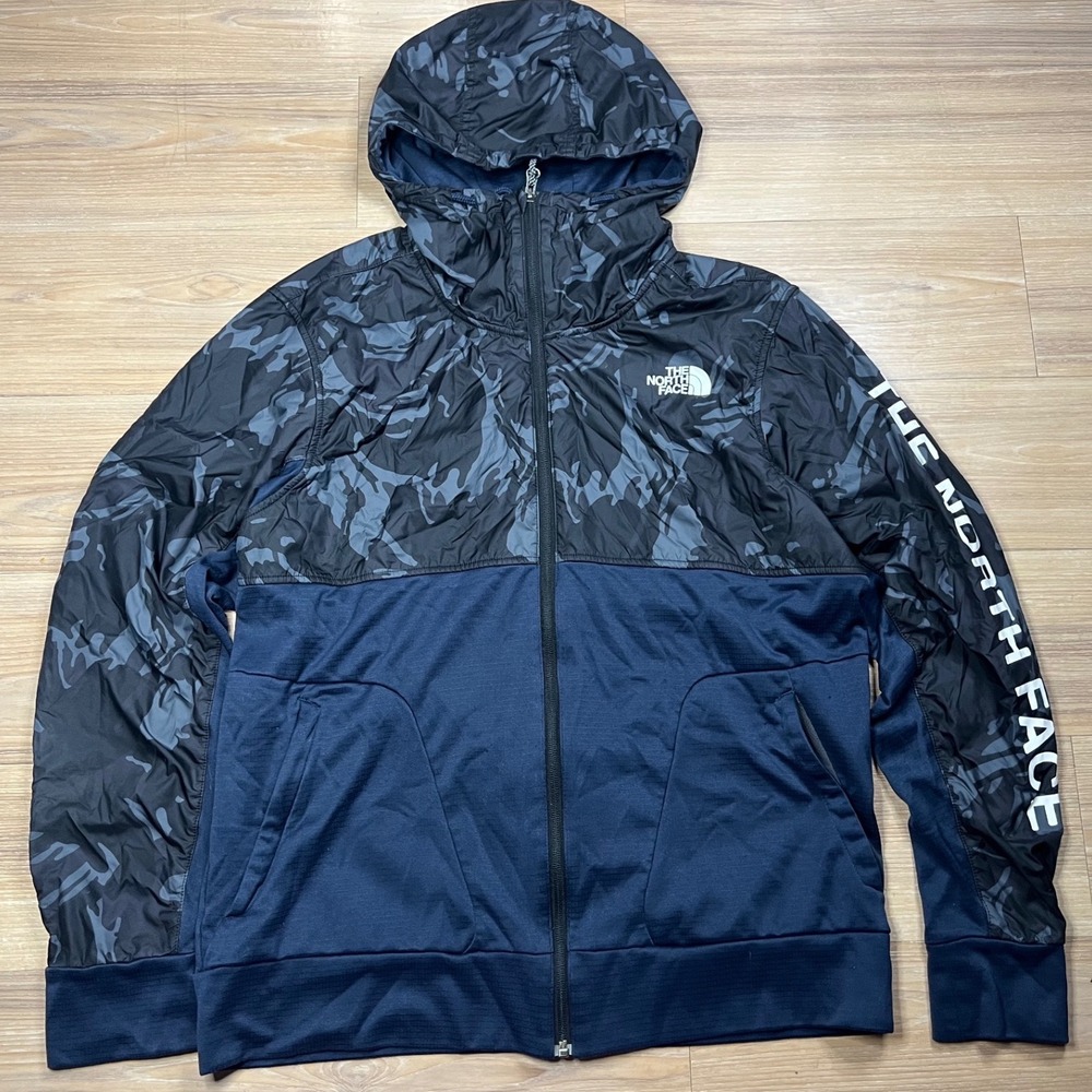 The North Face Mens Hooded Jacket Camo Sleeve Logo Navy Blue Large